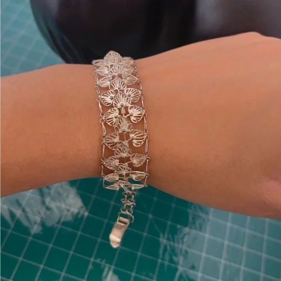 Vintage Sterling silver filagree delicate tree bracelet - Picture 2 of 7